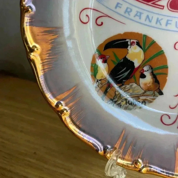 Vintage Frankfurt Zoo Souvenir Plate 7” Germany Handcrafted Porcelain, Gold Trim - Picture 5 of 7